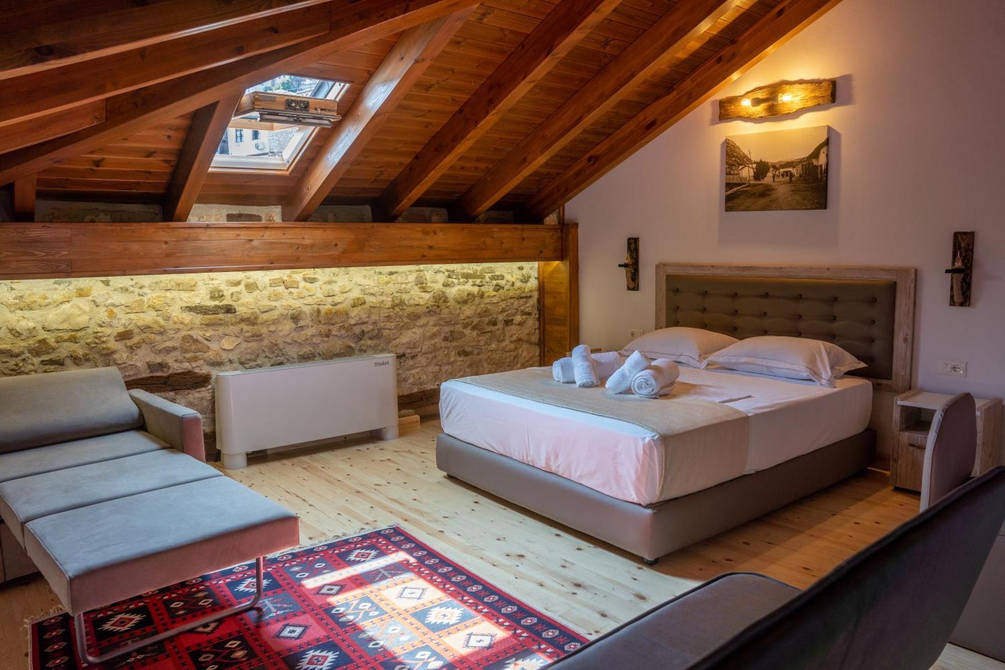 Hotel Kapllani Berat Room photo