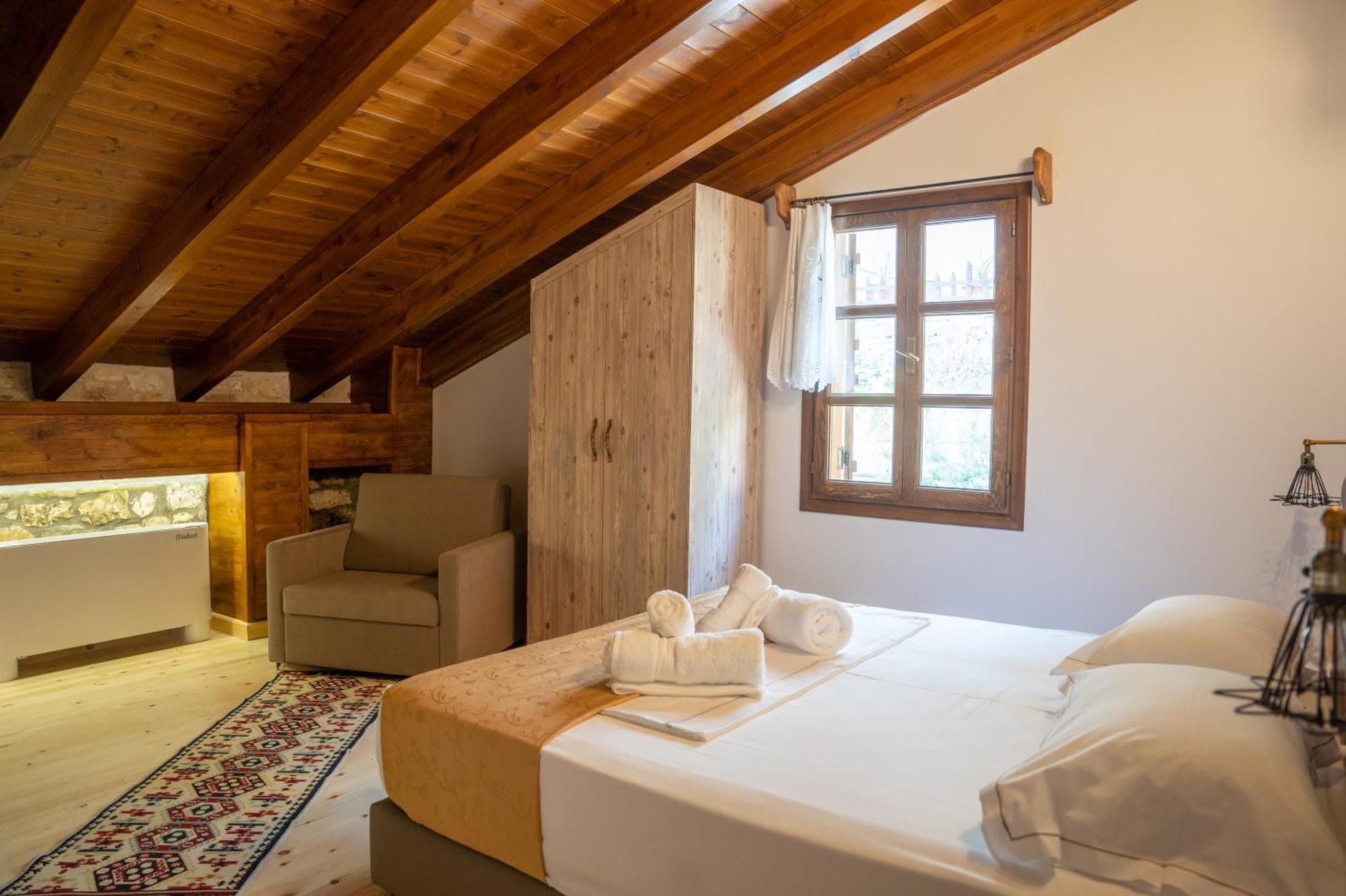 Hotel Kapllani Berat Room photo