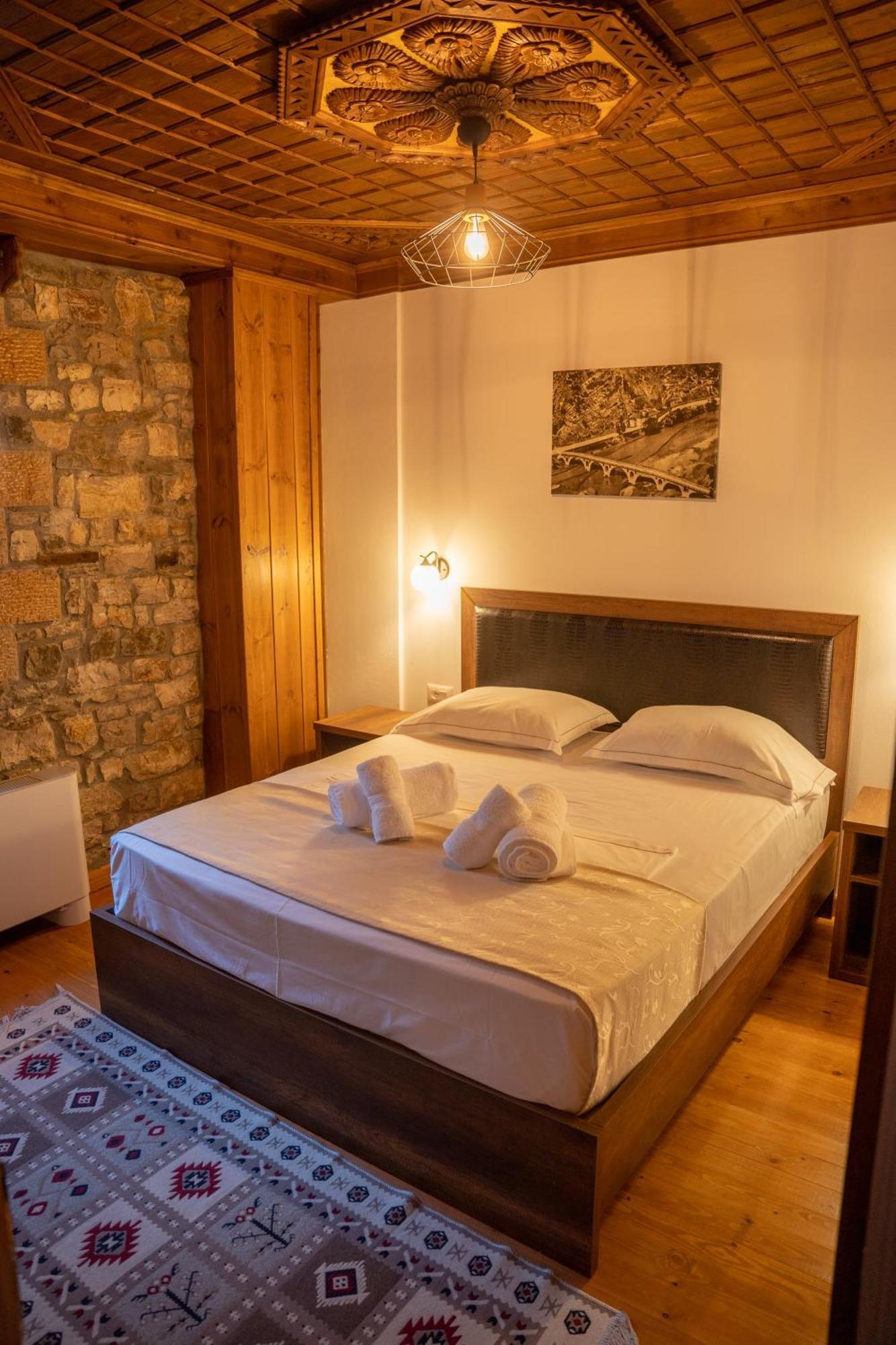 Hotel Kapllani Berat Room photo